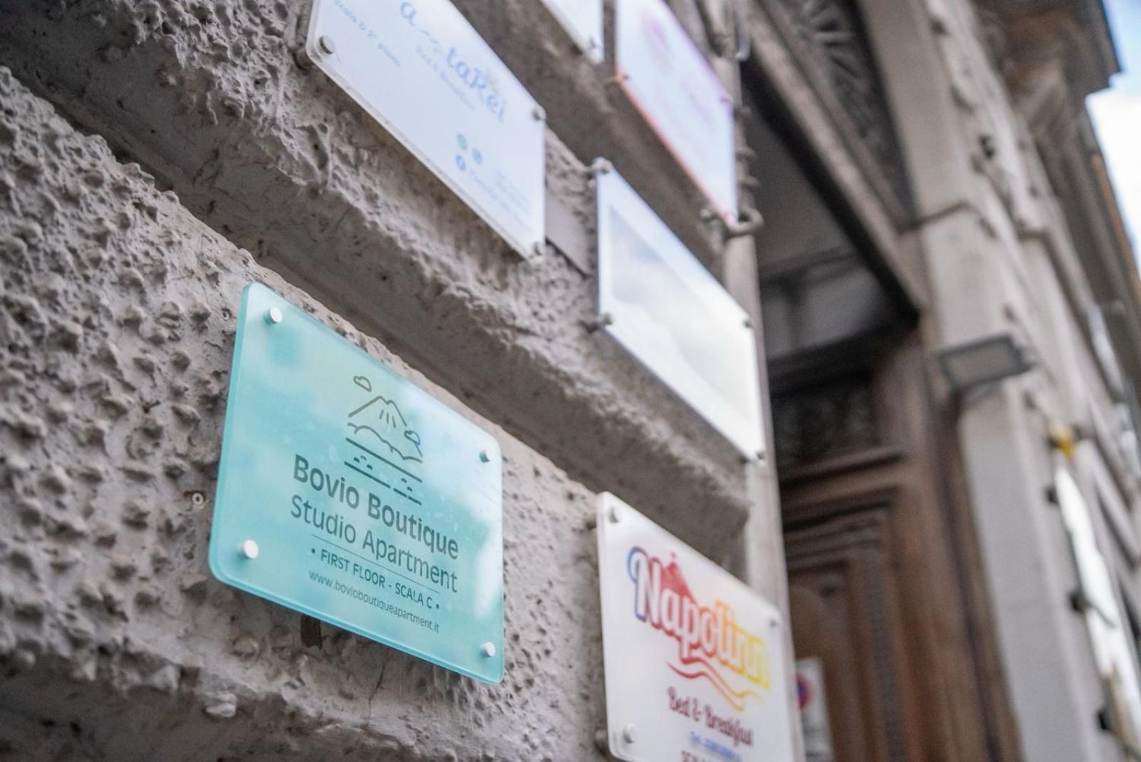 נאפולי Bovio Boutique Studio Apartment מראה חיצוני תמונה